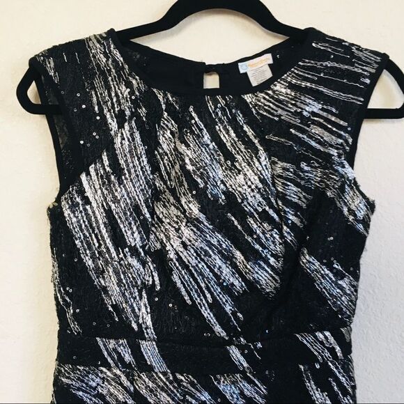 Silver Metallic Sequin LBD Cocktail Dress Sz M NWT - Picture 8 of 12